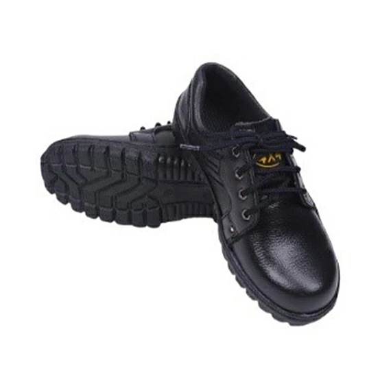 รองเท้าเซฟตี้หัวเหล็ก รุ่น MP005 หนัง PVC สีดำ | PRODIGY SAFE 